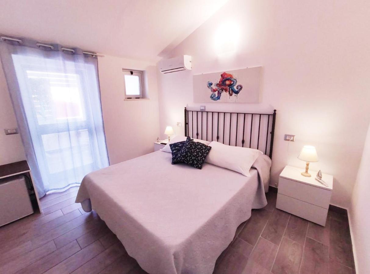 B&B Capo Rizzuto Fronte Mare Exterior foto
